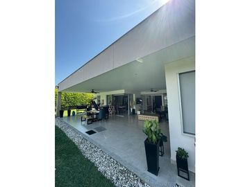 Casa campestre para la venta en San Jose de las Villas, Pereira!!