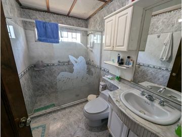 SE VENDE CASA INDEPENDIENTE CIUDAD JARDIN