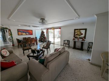 SE VENDE CASA INDEPENDIENTE CIUDAD JARDIN