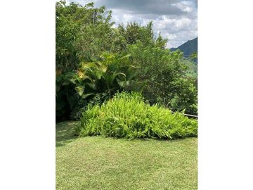Venta Finca Nocaima cerca a la Vega y Villeta Una Hectarea y 860 Metro