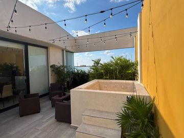 Departamento tipo Penthouse en venta en Mérida Montebello