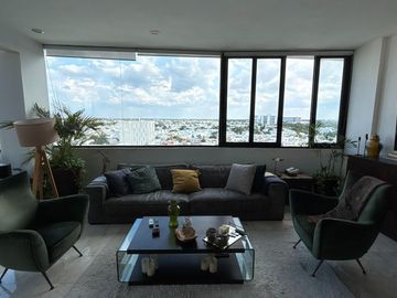 Departamento tipo Penthouse en venta en Mérida Montebello
