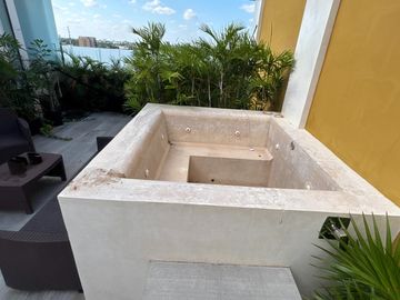 Departamento tipo Penthouse en venta en Mérida Montebello