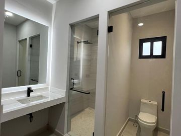 CASA EN VENTA CARRETERA NACIONAL BOSQUES DE LAS MISIONES