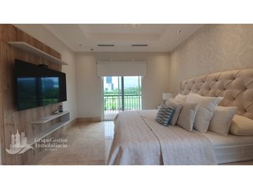 CASA DE LUJO CON PISCINA CLIMATIZADA SANTA MARIA FAIRWAY ESTATE MLD