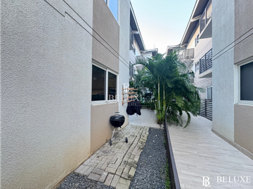 VENTA DE APARTAMENTO AMOBLADO EN PLAYA CARACOL, PH AIRES DEL MAR 3 (2)