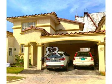 VENDO CASA CONDADO DEL REY