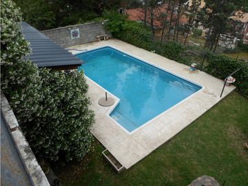 CASAS EN VILLA CARLOS PAZ  + DEPARTAMENTO EN PH