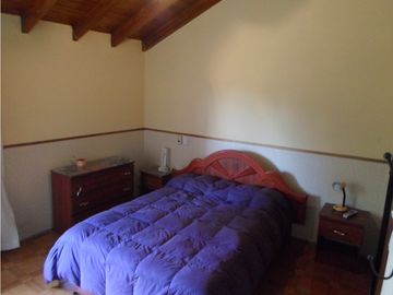 CASAS EN VILLA CARLOS PAZ  + DEPARTAMENTO EN PH