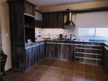 CASA EN VILLA CARLOS PAZ