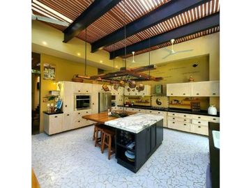 Casa en venta en el Club de Golf Avándaro Valle de Bravo