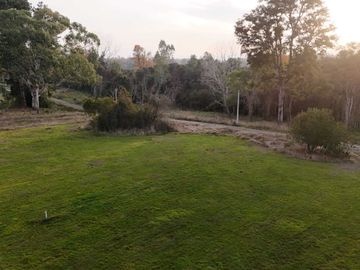 Parcela en venta en MARIQUINA