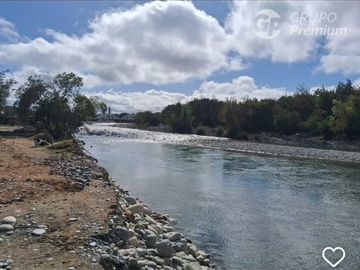 Terreno Construccion  en Venta en A METROS DEL PUENTE TRES ARCOS