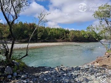 Terreno Construccion  en Venta en A METROS DEL PUENTE TRES ARCOS