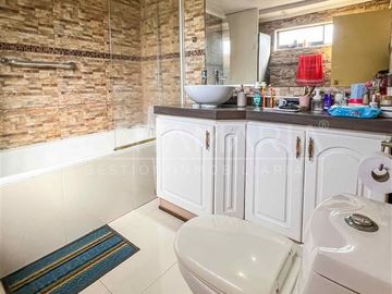Casa en Venta en Yerbas Buenas, Penco