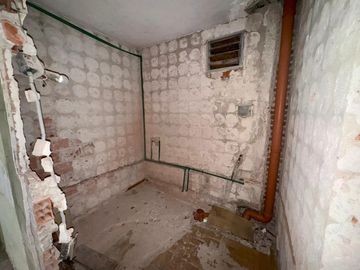 OPORTUNIDAD  DE INVERSIÓN VENTA EDIFICIO EN BLOCK