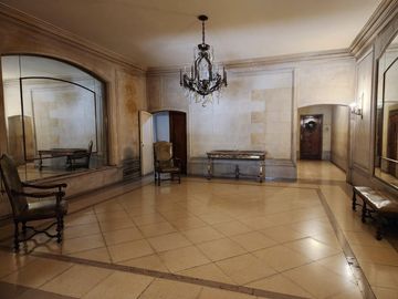 Semi Piso de 4 ambientes y dependencias, Balcón terraza, ,Estilo y Categoría