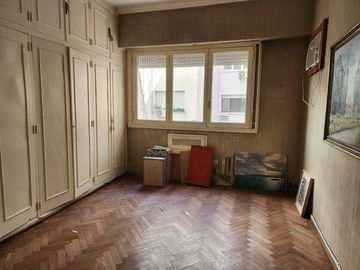 Semi Piso de 4 ambientes y dependencias, Balcón terraza, ,Estilo y Categoría
