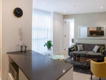 Venta Increíble Suite . Piso 4. Sector: González Suárez. Edif. Oh. SC