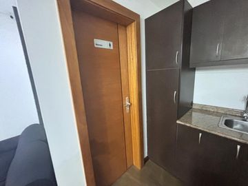 Venta oficina -estudio de grabación. Plaza del  Rancho