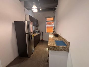 Venta oficina -estudio de grabación. Plaza del  Rancho