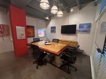 Venta oficina -estudio de grabación. Plaza del  Rancho
