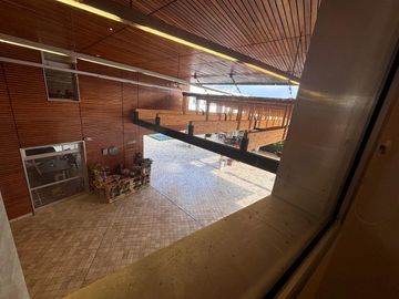 Venta oficina -estudio de grabación. Plaza del  Rancho