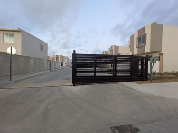 CASA DE 2 RECAMARAS EN VENTA SANTA FE CEDROS, PRIV TORRONTES