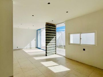 Preventa Casa Acabados Premium en Lomas de Juriquilla