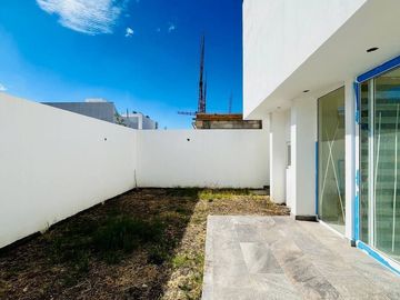 Preventa Casa Acabados Premium en Lomas de Juriquilla