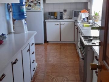 Se vende Amplia Casa En Maipú, 3d 2b Y 3 Estac