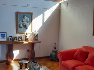 Se vende Amplia Casa En Maipú, 3d 2b Y 3 Estac