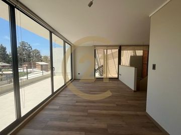 Casa mediterránea condominio cerrado Quilpué