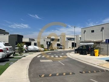 Casa mediterránea condominio cerrado Quilpué