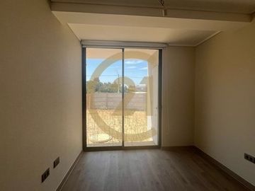 Casa mediterránea condominio cerrado Quilpué