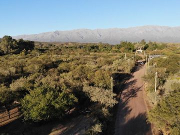 Terrenos en Venta, Escritura, Fibra Óptica y Servicios, Camino a la Boca del Río, Traslasierra