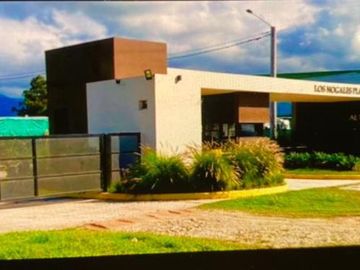 Casa - Los Nogales