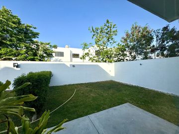 CASA EN VENTA MÉRIDA, CERCA DEL PERIFÉRICO