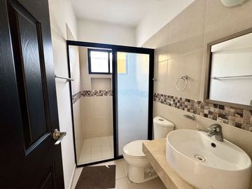 CASA EN VENTA MÉRIDA, CERCA DEL PERIFÉRICO