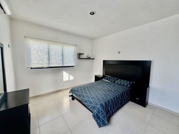 CASA EN VENTA MÉRIDA, CERCA DEL PERIFÉRICO
