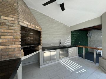 Casa con alberca en venta Fracc. Costa de oro. Boca del Río,Ver.