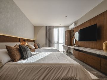 Predio para desarrollo vertical con licencia de uso de suelo Departamento en venta en Fraccionamiento Montebello