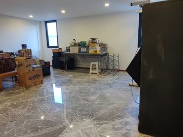 SE VENDE CASA REMODELADA EN BOSQUES DE LAS LOMAS (V)