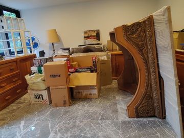 SE VENDE CASA REMODELADA EN BOSQUES DE LAS LOMAS (V)