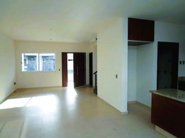 Casa con alberca en Bellaterra Coto Fronda
