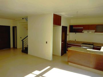 Casa con alberca en Bellaterra Coto Fronda