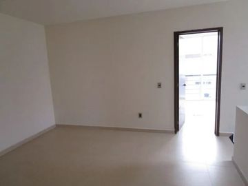 Casa con alberca en Bellaterra Coto Fronda