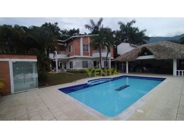 Casa Campestre en Venta San Jerónimo Vereda Pajarito