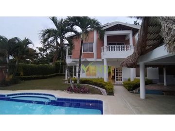 Casa Campestre en Venta San Jerónimo Vereda Pajarito