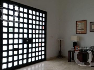 Casa en Venta en Carretera Nacional, Fraccionamiento San Gabriel, Monterrey, N. L.